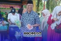Foto. Chainur Rasyid, M.Si Kepala DKPP Sumenep saat berada di salah satu stand