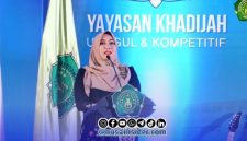 Foto. Anggota DPD/MPR RI, Dr Lia Istifhama, S.Sos.i., M.E.I saat menghadiri Wisuda Siswa SMP Khadijah Surabaya