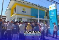 Foto. Aksi Demontrasi Masyarakat Timur saya di PLN Sumenep