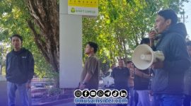 Foto. Aksi Jaring Demokrasi Sumekar di Polresta Sumenep