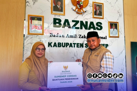 Foto. Penyerahan Program Sumenep Cerdas 2026 dari Baznas ke Mahasiwa STIT Aqidah Usymuni