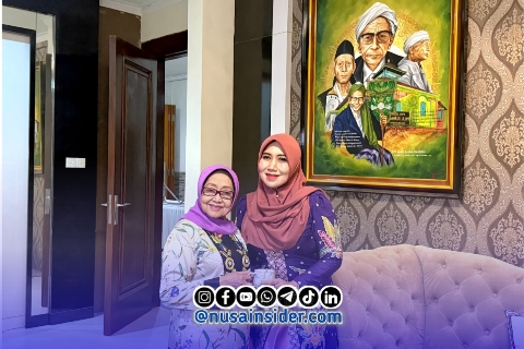 Foto. Anggota DPD RI, Dr Lia Istifhama S.Sos., M.E.I (Kanan) , Bu Mun, Tokoh Politisi NU Jatim (Kiri) 