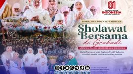 Foto. Anggota DPD/MPR RI, Dr Lia Istifhama bersama Gubernur Jatim Shalawat Bareng di Grahadi