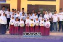 Foto. Tank Oreng Go To School MI Nurul Aula, Desa Pancor, Kecamatan Gayam, Kabupaten Sumenep.