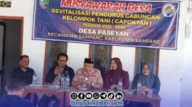 Foto. Musyawarah Desa (Musdes) kabupaten Sampang, Madura Jatim