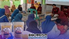 Foto. KKN STITA di Desa Bellukraje Lakukan Inovasi Jamu Temulawak