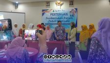 Foto. Pertemuan Pembentukan Forum Peduli Imunisasi (Forpensi) Dinkes P2KB Sumenep. 