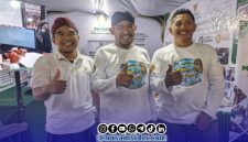 Foto Bersama Kepala Baznas Sumenep bersama Bupati Sumenep di Stan milik Baznas dalam Gelaran Madura Culture Festival 4