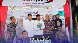Foto. Kunjungan Bupati Sumenep ke Stan Bank Jatim dalam Gelaran Madura Culture Festival 4 2026