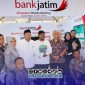 Foto. Kunjungan Bupati Sumenep ke Stan Bank Jatim dalam Gelaran Madura Culture Festival 4 2026