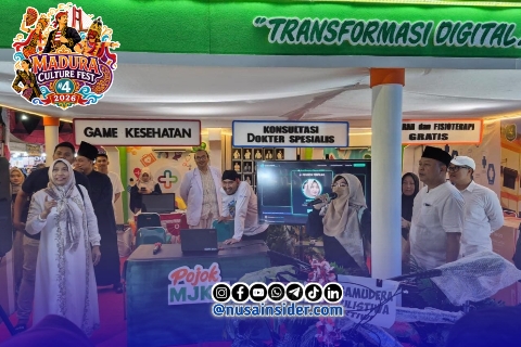 Foto. Kunjungan Bupati Sumenep Achmad Fauzi wongsojudo ke Stan RSUD dalam Gelaran MCF & MNV 2026 di GOR A Yani