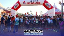 Foto. Ribuan Peserta tampak antusias Mengikuti Go Sumenep Purnama Fun Run 2026 dalam Gelaran Madura Culture Festival #4 di GOR A Yani