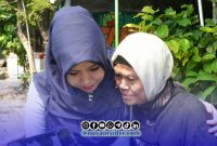 Foto. Dr Lia Istifhama mendampingi Korban sengketa Rumah Sri Endah