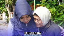 Foto. Dr Lia Istifhama mendampingi Korban sengketa Rumah Sri Endah