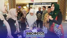Foto. Anggota DPD RI - Ning Lia saat hadiri acara Umrah Fest 2026 di Gresik Jawa Timur