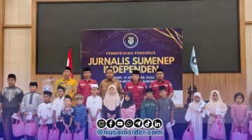 Foto Bersama Jurnalis Sumenep Independen (JSI) bersama Bupati dan Anak Yatim di Pengukuhan JSI