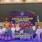 Foto Bersama Jurnalis Sumenep Independen (JSI) bersama Bupati dan Anak Yatim di Pengukuhan JSI