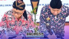 Foto. Penandatanganan MoU Pemkab Sumenep - Blitar