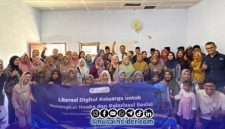 Foto. Kegiatan Literasi Digital Prodi Politik UNESA