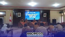 Foto. Rapat Staff Pejabat Dinas Komunikasi dan Informasi (Diskominfo) kabupaten Sumenep