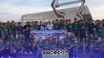 Foto. Personel dan pengurus Grup Musik Tong-tong Angin Ribut di Mandalika