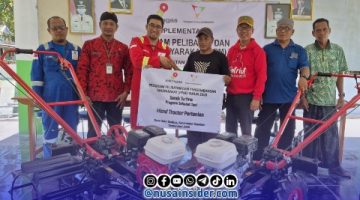 Foto. Penyerahan Bantuan Handtraktor dari SKK Migas - KEI kepada masyarakat kepulauan Sapeken, Jumat 9 Oktober 2026