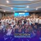 Foto Bersama Peserta, penguji, Panitia dan Dewan Pers usai pelaksaan Uji Kompetensi Wartawan (UKW) di Surabaya