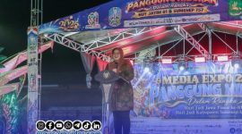 Foto. Kepala Diskominfo Jatim, Dr Sherlita Ratna Dewi Agustin saat menyampaikan Sambutannya di Pembukaan Media Expo 2026 di Sumenep